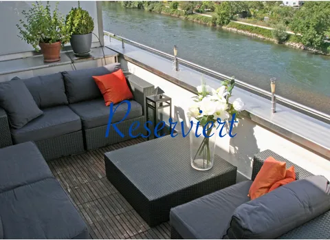 Exklusive Attikawohnung mit Aussicht auf die schöne Limmat