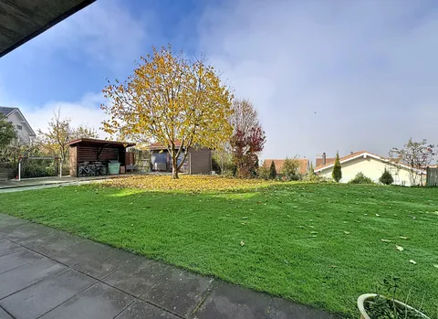 Espace, lumière et sérénité – magnifique 4.5 pièces au rez avec grand jardin