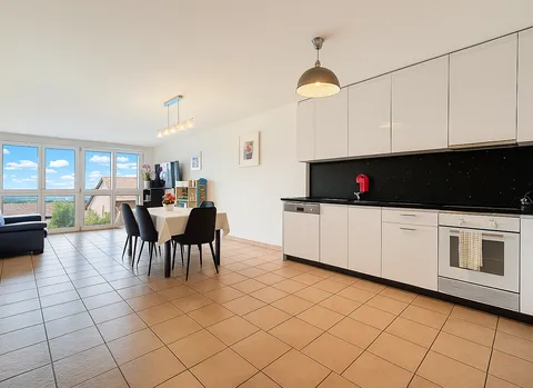 Duplex lumineux de 3.5 pièces avec vue sur les montagnes