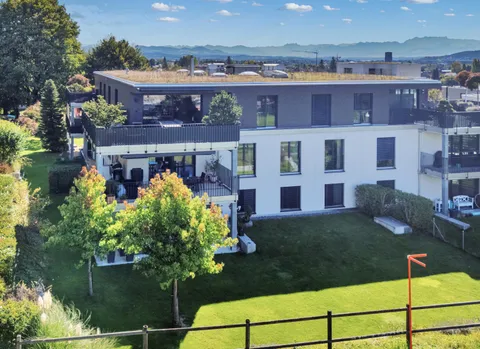 Exklusive Attikawohnung mit zwei Terrassen