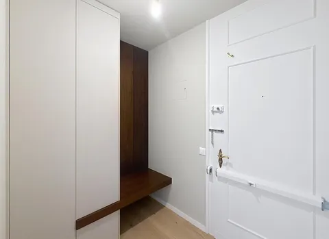 Champel / Parc Bertrand – Appartement 5 pièces en excellent état avec balcon et parking intérieur
