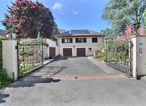 Magnifique Villa 6.5 pièces