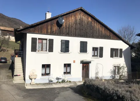 Petit immeuble de rendement