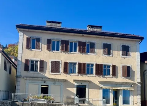 En exclusivité – Immeuble mixte au cœur des Ponts-de-Martel – CHF 800’000.–