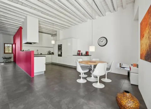 Sublime Maison dans un cadre verdoyant