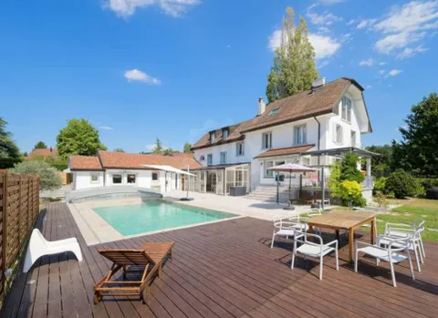 Superbe appartement dans une maison de Maitre rénovée