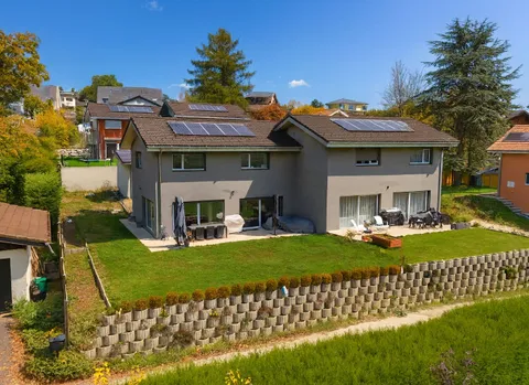 Superbe maison jumelle 4.5 p. – 139 m², plein sud, vue lac et montagnes – construction 2022