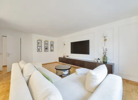 Gemütliche 4.5-Zimmer-Wohnung zum Verkauf in Schübelbach