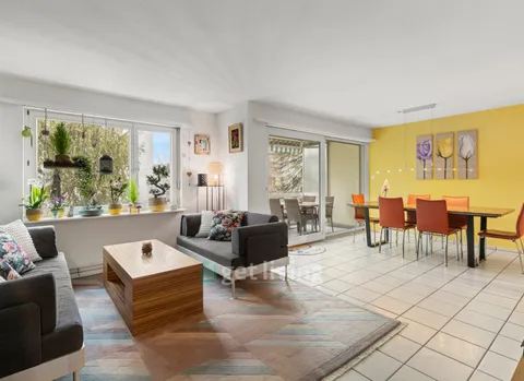 FAMILIENFREUNDLICH AN ZENTRALER LAGE