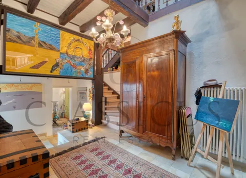 Ensemble villageois de charme avec revenu accessoire et jardin confidentiel