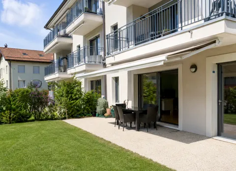 Lumineux appartement  avec jardin