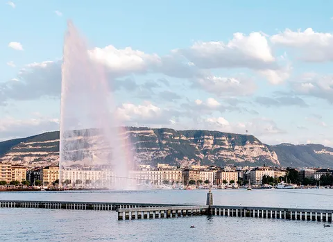 Magnifique attique avec vue sur le lac et les montagnes !