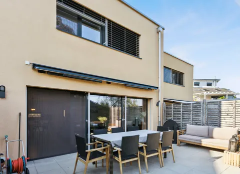 Moderne maison mitoyenne à Belfaux