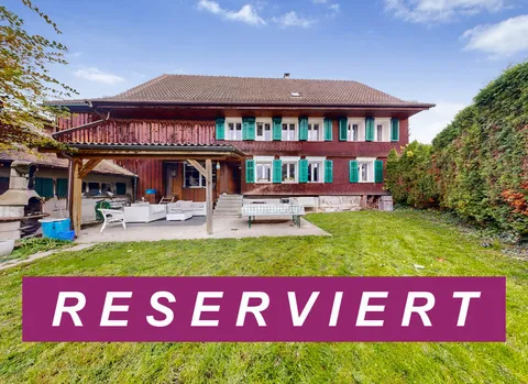 ***RESERVIERT*** Familienfreundliches Wohnhaus mit Ausbaureserven, auch für Investoren geeignet