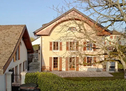 SPLENDIDE MAISON HISTORIQUE