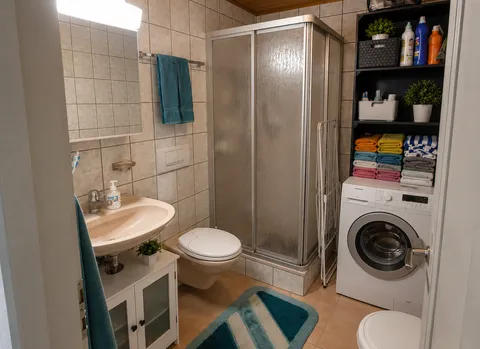 Garage &#8211; station service et 3 appartements
