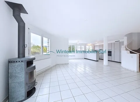 Matran: Duplex de 5,5 pc, avec grande terrasse de 89m2, garage et place de parc ext.