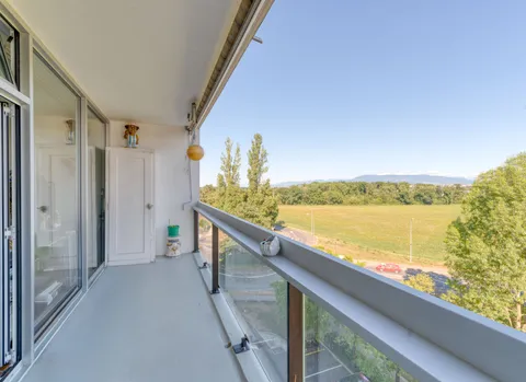 Appartement de 4 pièces avec vue imprenable à Meyrin