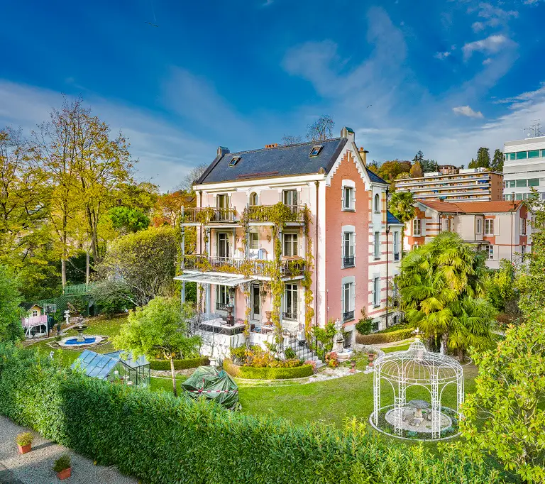 Maison d’exception à deux pas des quais de Montreux