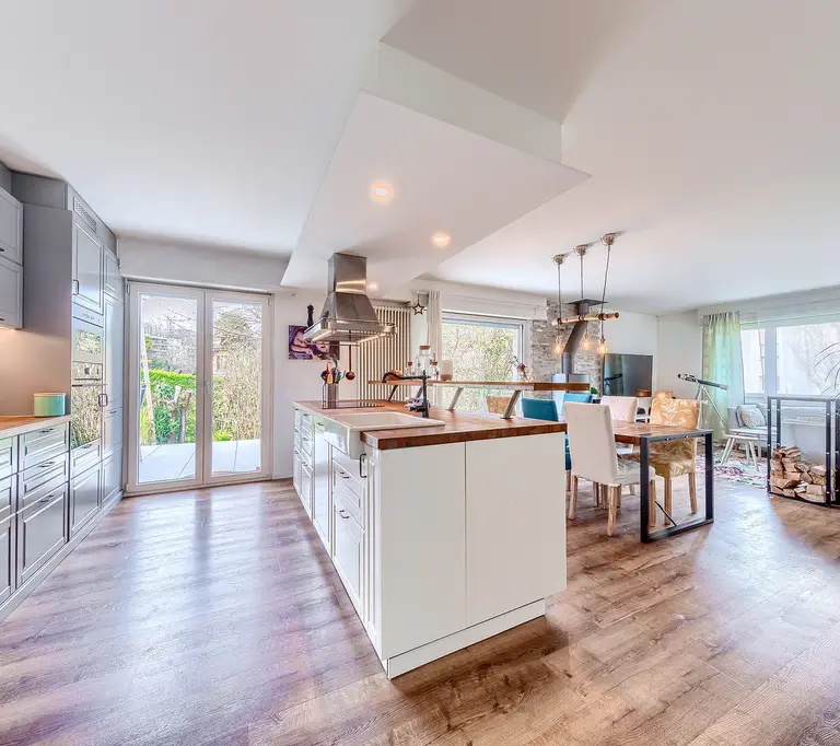 VENDU En exclusivité, charmante maison individuelle en vente au centre d'Ecublens