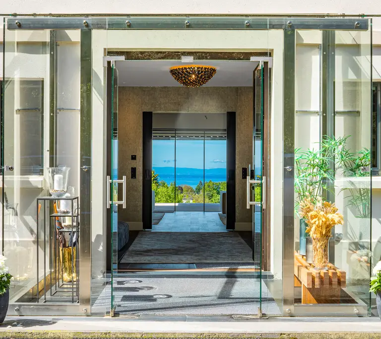 Villa d’exception avec vue, piscine et tranquillité absolue