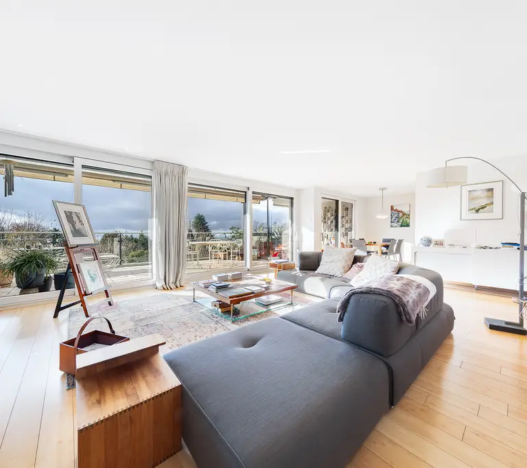 Réservé - Spacieux 3.5 pièces à La Conversion avec magnifique terrasse plein SUD