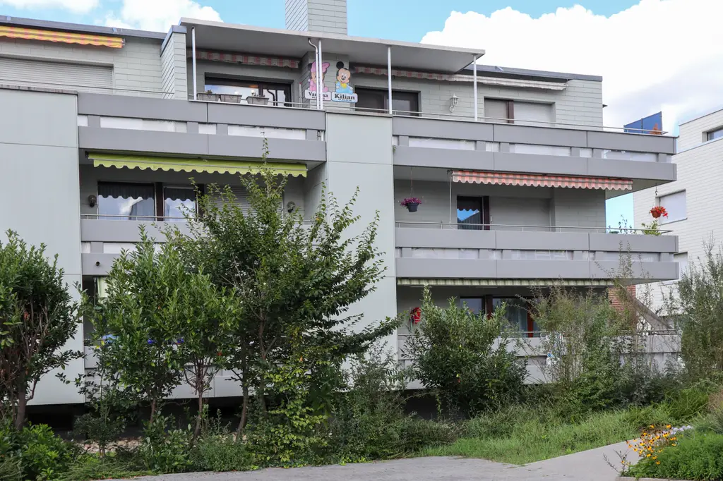 Zentral und doch ruhig wohnen: Charmante 4 1/2 Zimmerwohnung im sonnigen Möhlin