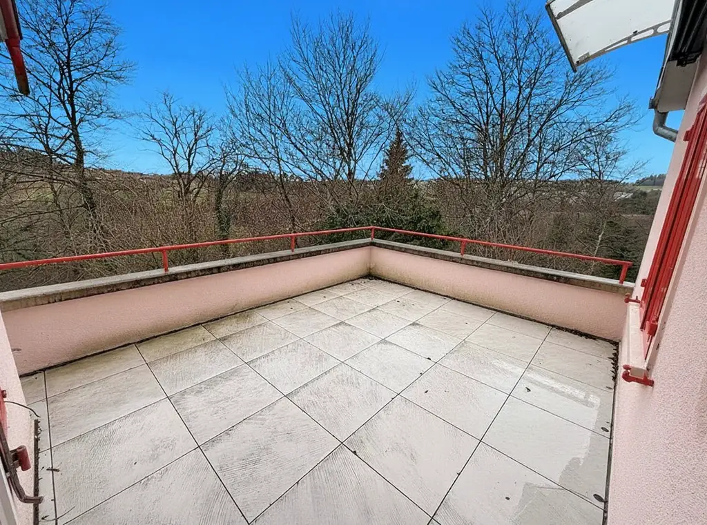 Maison individuelle à rafraichir à 8 min d&rsquo;Yverdon