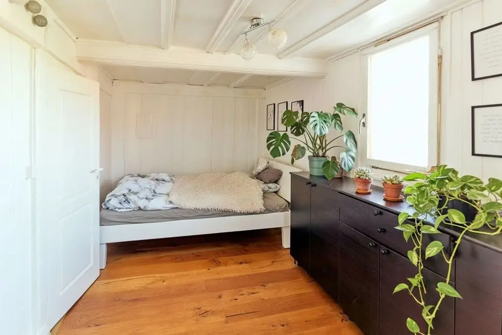 Ferme rénovée avec 3 appartements – rendement ~5% – Villarimboud