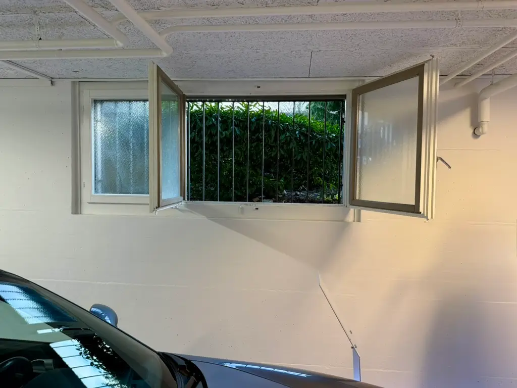 Doppelgarage / Hobbyraum zur Miete