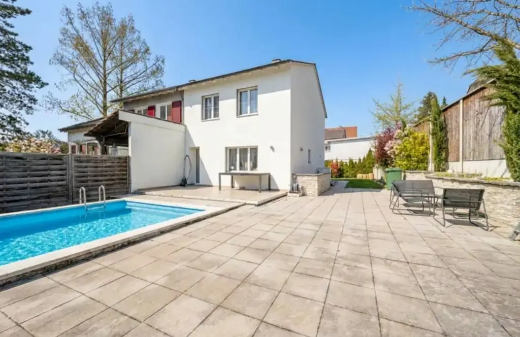 Familienfreundlich mit Pool