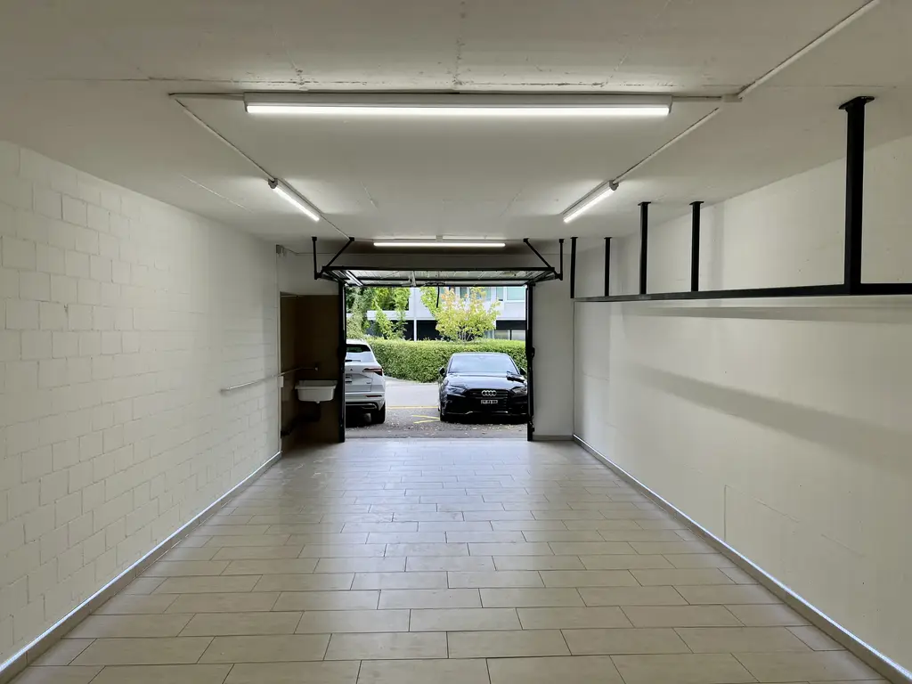 Neu renovierter Lagerraum/Werkstatt an sehr zentraler Lage