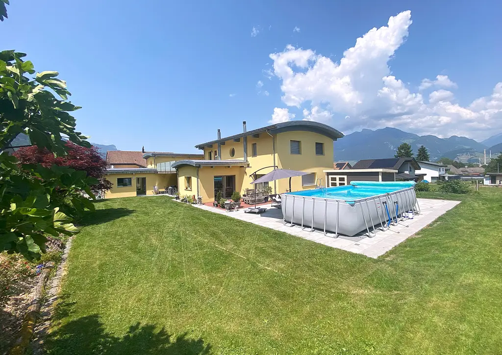 TRES BELLE VILLA MODERNE AU PIED DES MONTAGNES &#8211; MURAZ (VS)