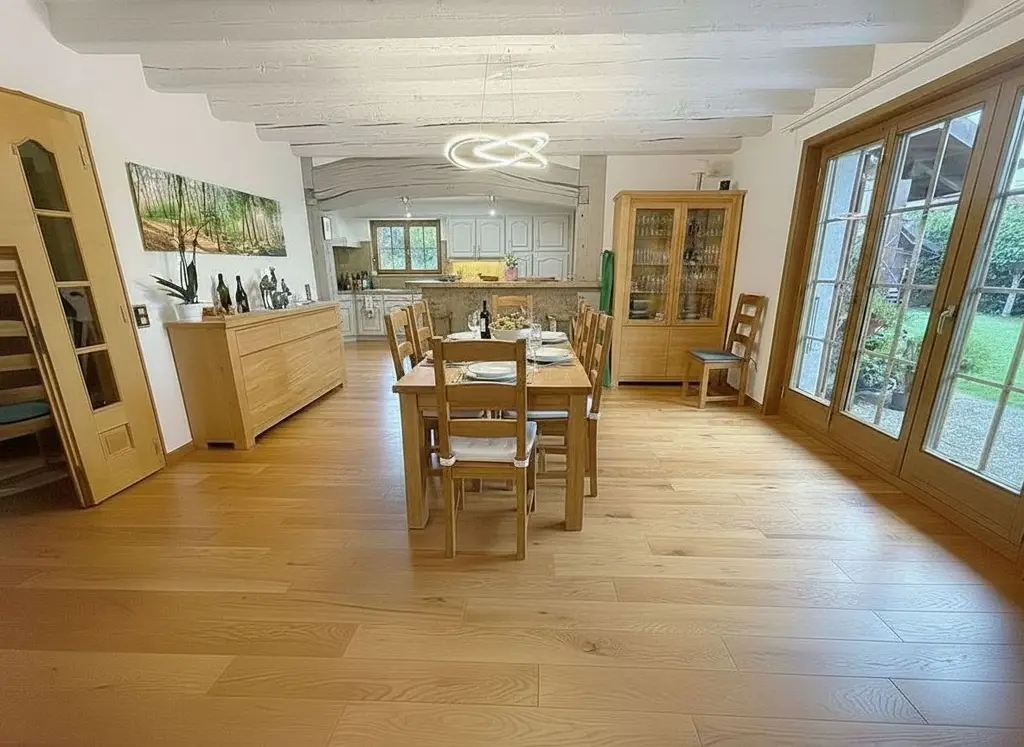 Maison d’exception – Autonome, rentable et rénovée avec raffinement à 20 min d&rsquo;Epalinges