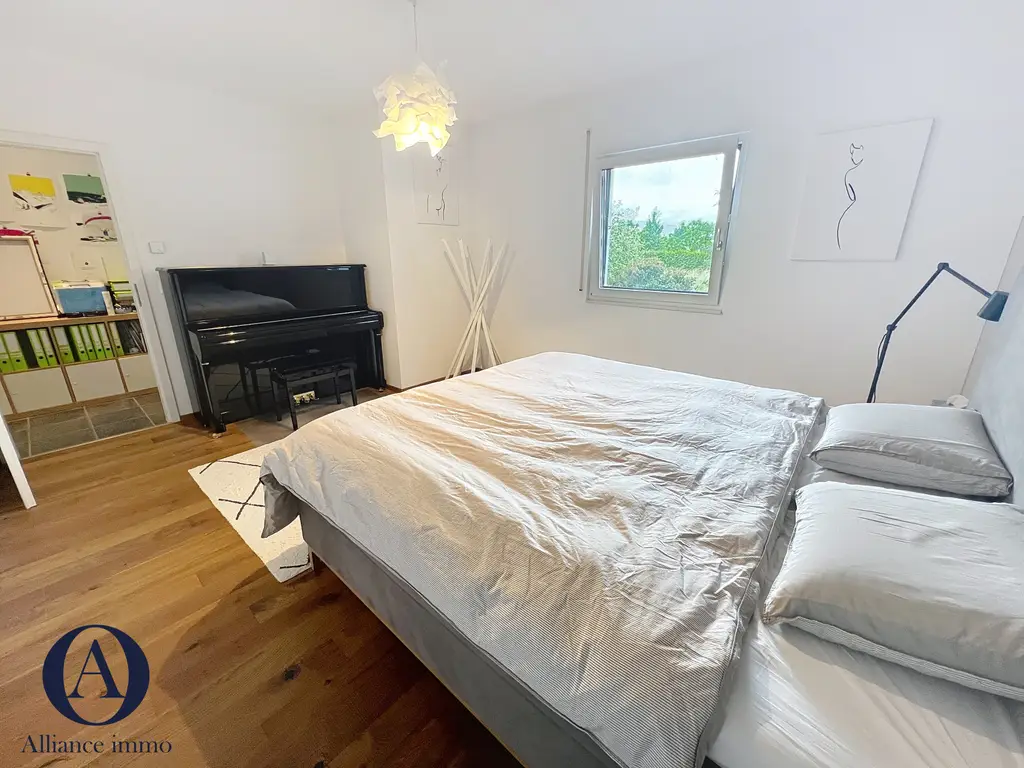 Spacieuse propriété de 7,5 pièces avec annexe indépendante, à quelques minutes de la magnifique plage