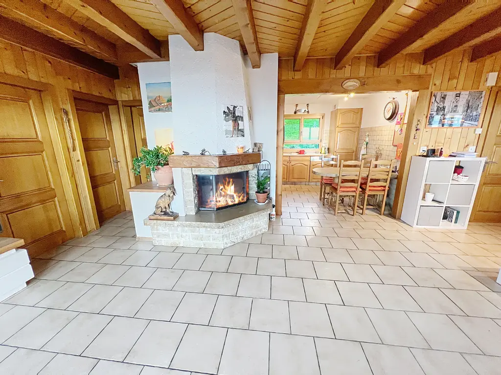 Maison individuelle avec vue panoramique sur le lac de Neuchâtel et Yverdon