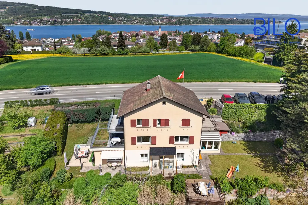 Mehrgenerationen Wohnhaus mit 2’065 m2 Umschwung