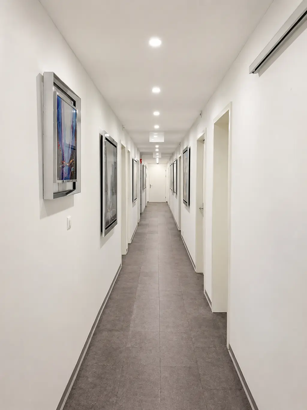 Grand-Rue, Montreux – Murs commerciaux loués, 390 m², 3 parkings