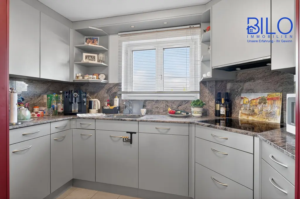 Mehrgenerationen Wohnhaus mit 2’065 m2 Umschwung