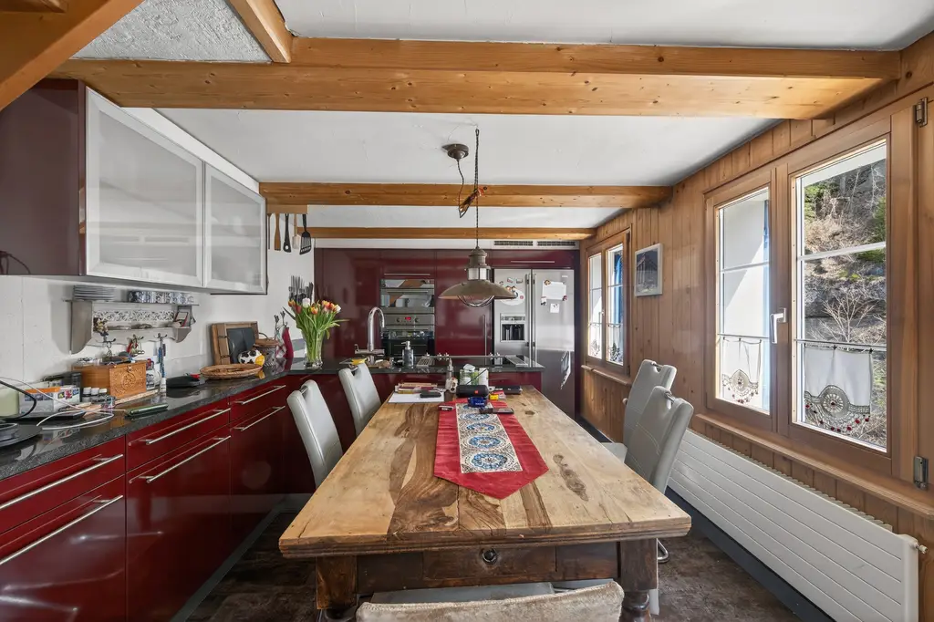 Eine Oase der Ruhe und Erholung am Necker mit Sicht auf den Wasserfall