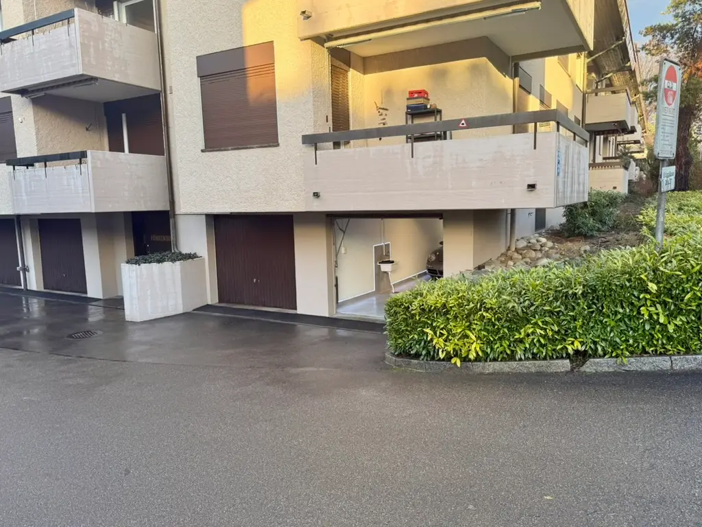 Doppelgarage / Hobbyraum zur Miete