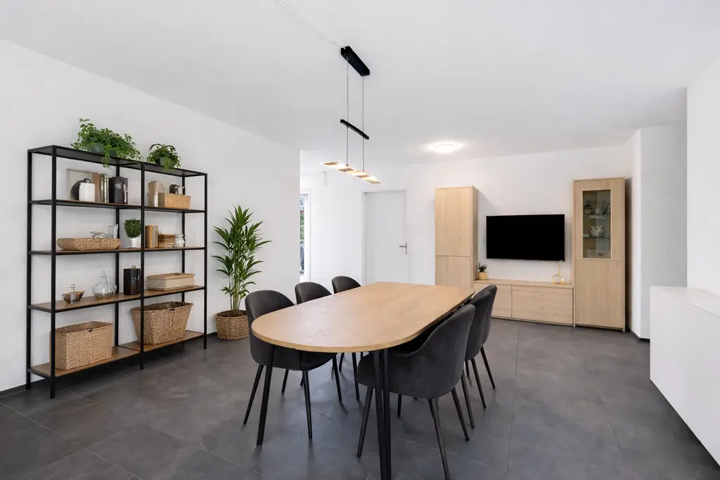 Attraktive Attika-Wohnung mit herrlichem Ausblick auf den Zürichsee in Schindellegi