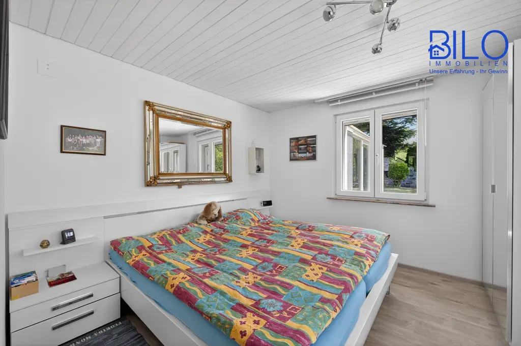 Mehrgenerationen Wohnhaus mit 2’065 m2 Umschwung