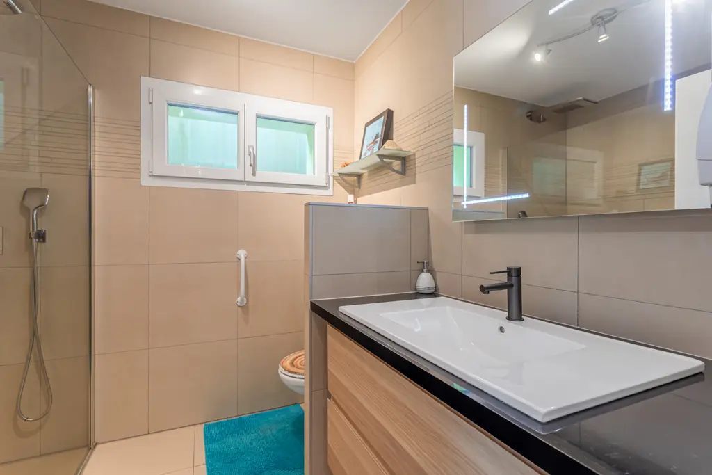 Villa de 5.5 pièces : Elégance contemporaine et panorama d&rsquo;exception !