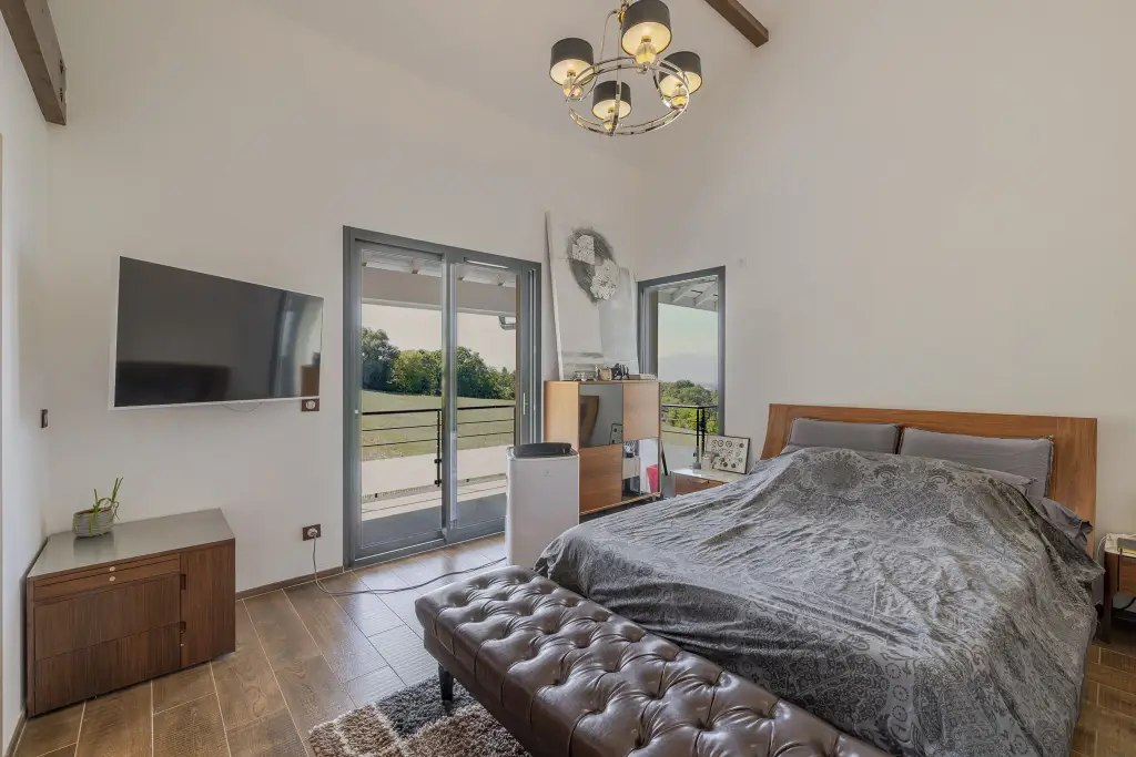 A VENDRE VILLA CONTEMPORAINE EXCEPTIONNELLE AVEC VUE PANORAMIQUE SUR GENÈVE