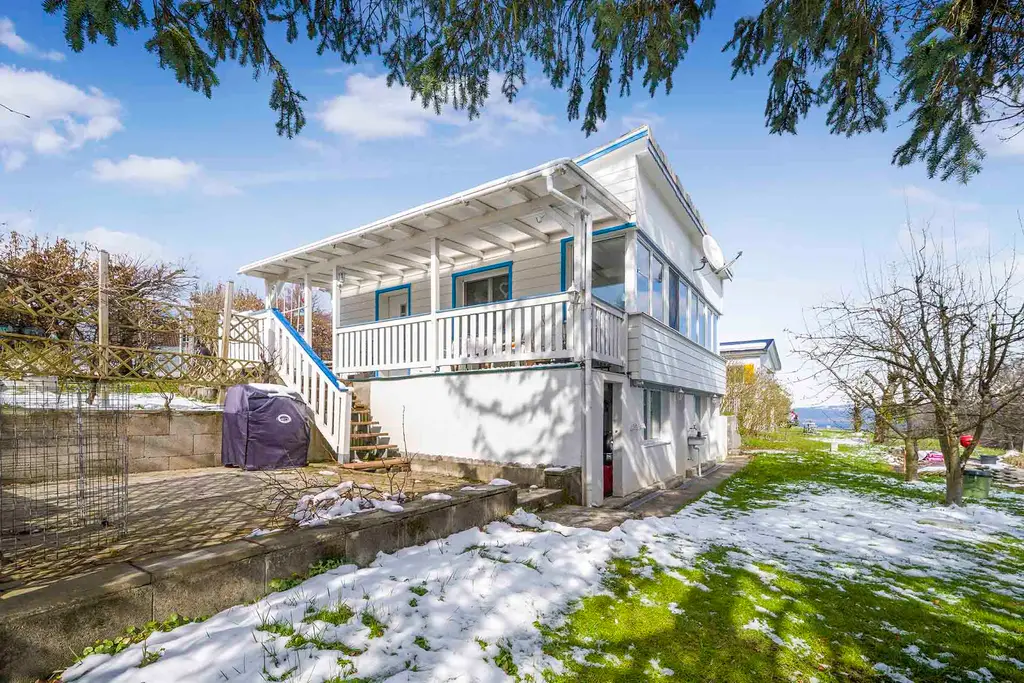 Charmantes Einfamilienhaus an sonniger und ruhiger Lage mit freier Fernsicht