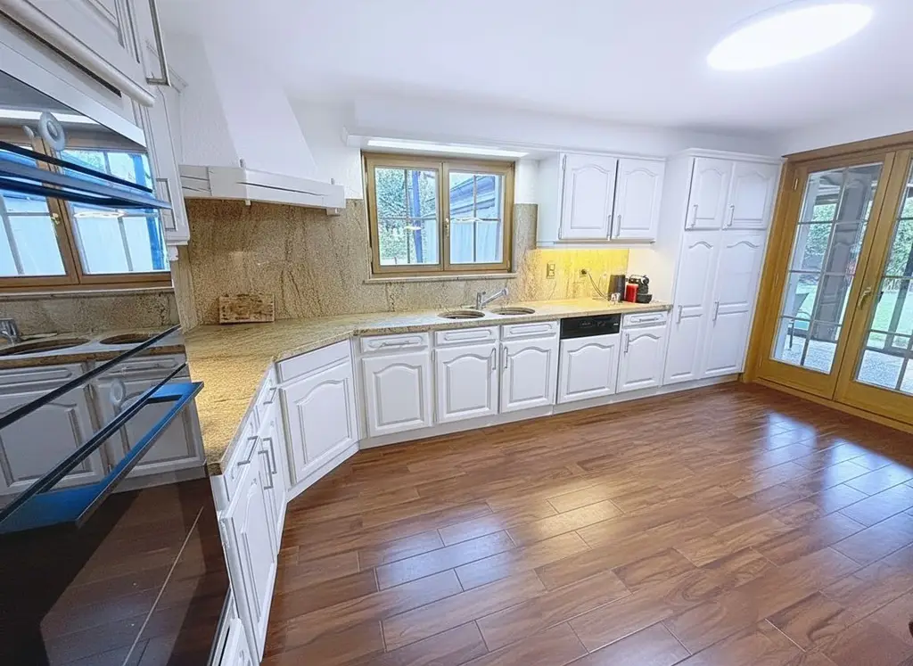 Maison d’exception – Autonome, rentable et rénovée avec raffinement à 20 min d&rsquo;Epalings