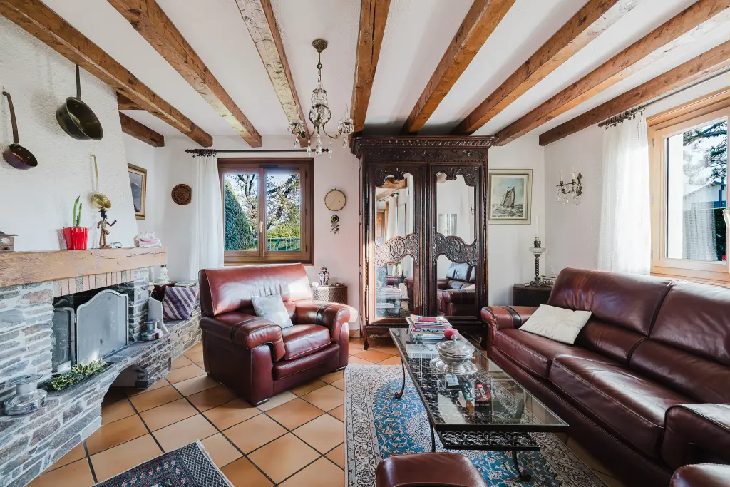 Maison 7 pièces 142m2 – CHENS-SUR-LÉMAN (74140)