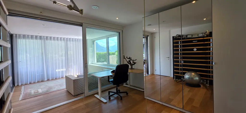Exklusive Luxuswohnung mit See- und Bergsicht