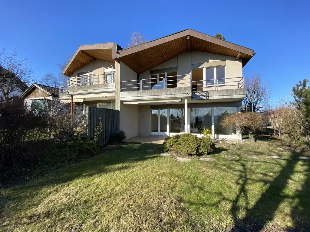 Maison familiale contiguë